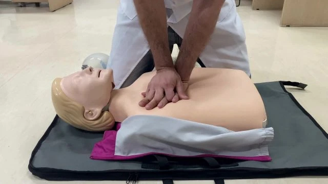 Prática de Suporte básico de vida - hospitalar